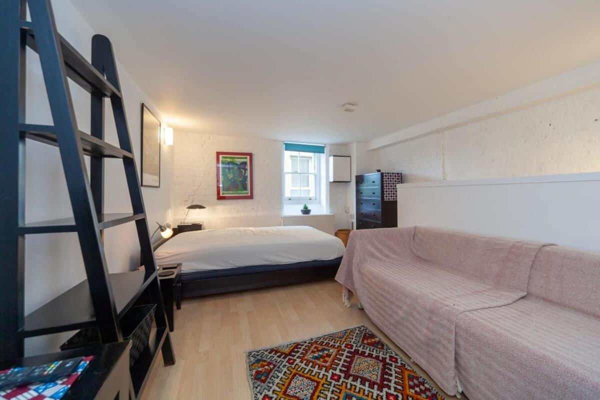 Charming 1 Bedroom Apartment In Old School House London Eksteriør bilde
