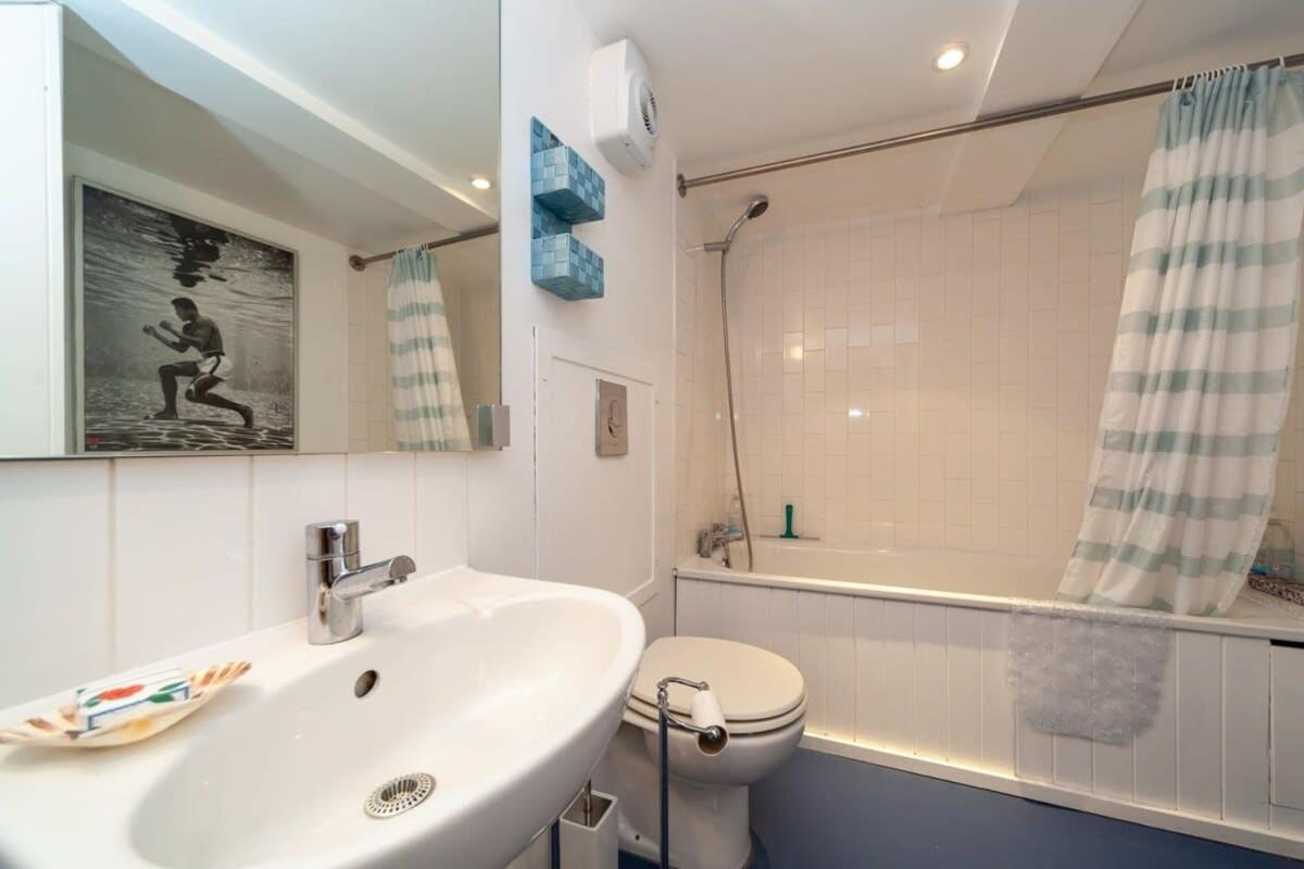 Charming 1 Bedroom Apartment In Old School House London Eksteriør bilde