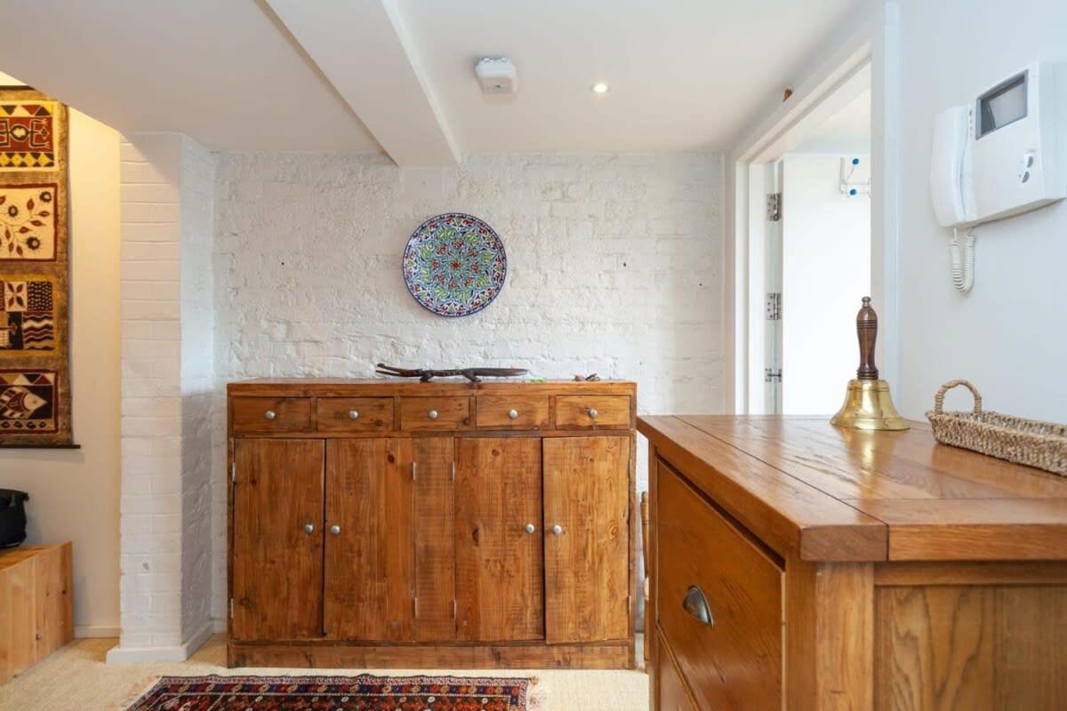 Charming 1 Bedroom Apartment In Old School House London Eksteriør bilde