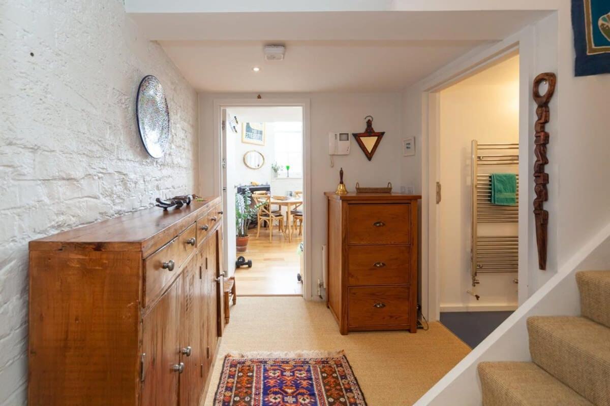 Charming 1 Bedroom Apartment In Old School House London Eksteriør bilde